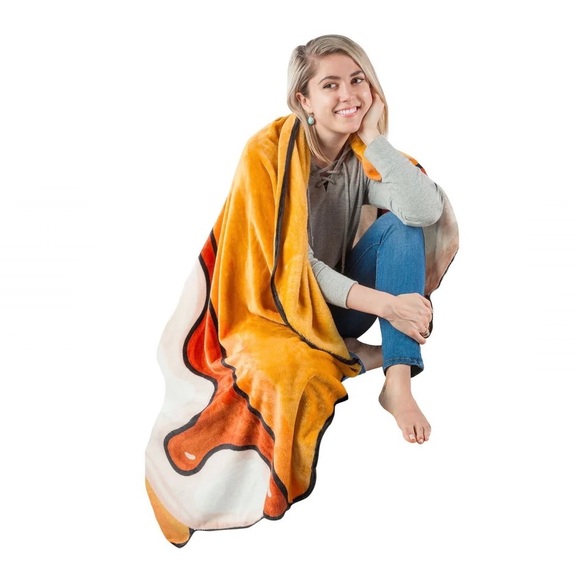 BigMouth Inc. S’mores Blanket - 5 foot Super Soft Fuzzy Throw Blanket - Picture 4 of 8